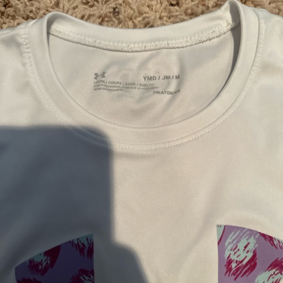 Under Armour Girls Matching Top & Shorts Set Size Medium - Picture 4 of 4